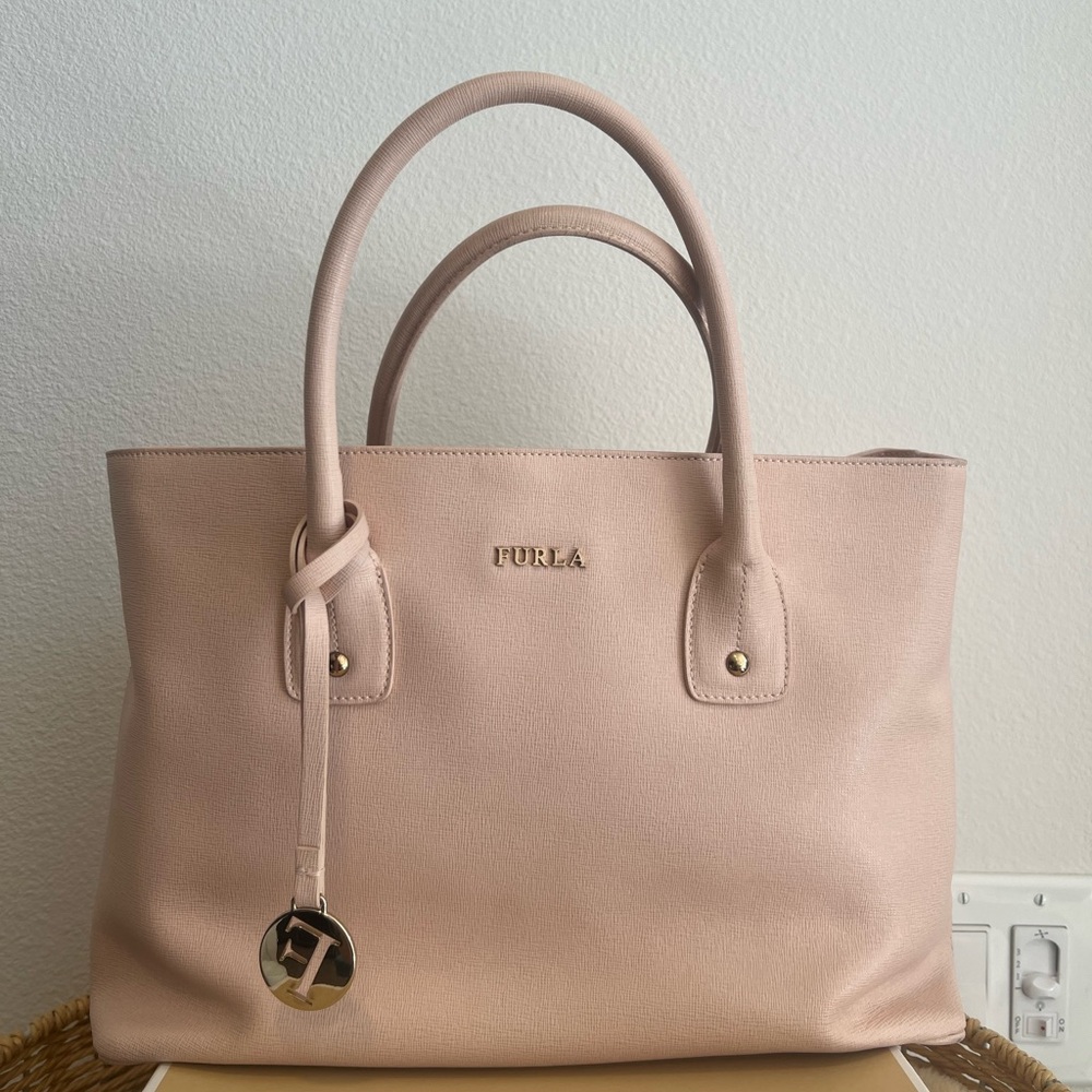 Furla Women's Blush Leather Tote